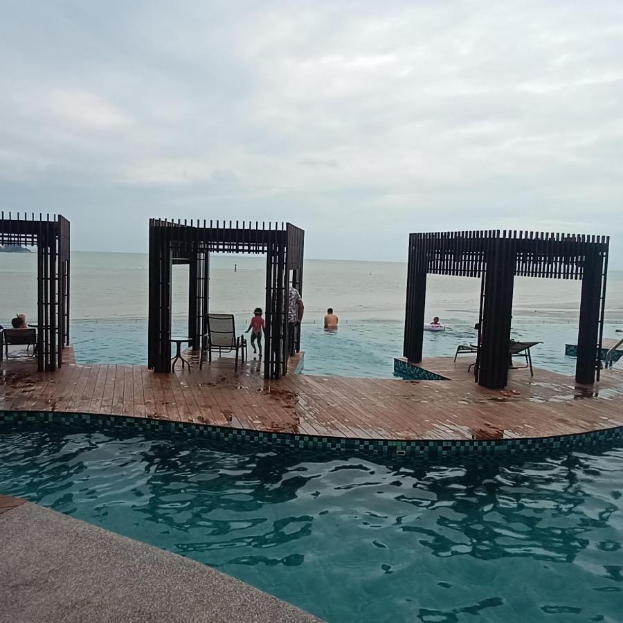 Hafiz Imperium Residence Kuantan Seaview Studio #Astrochannel #Wifi #Netflix Dış mekan fotoğraf